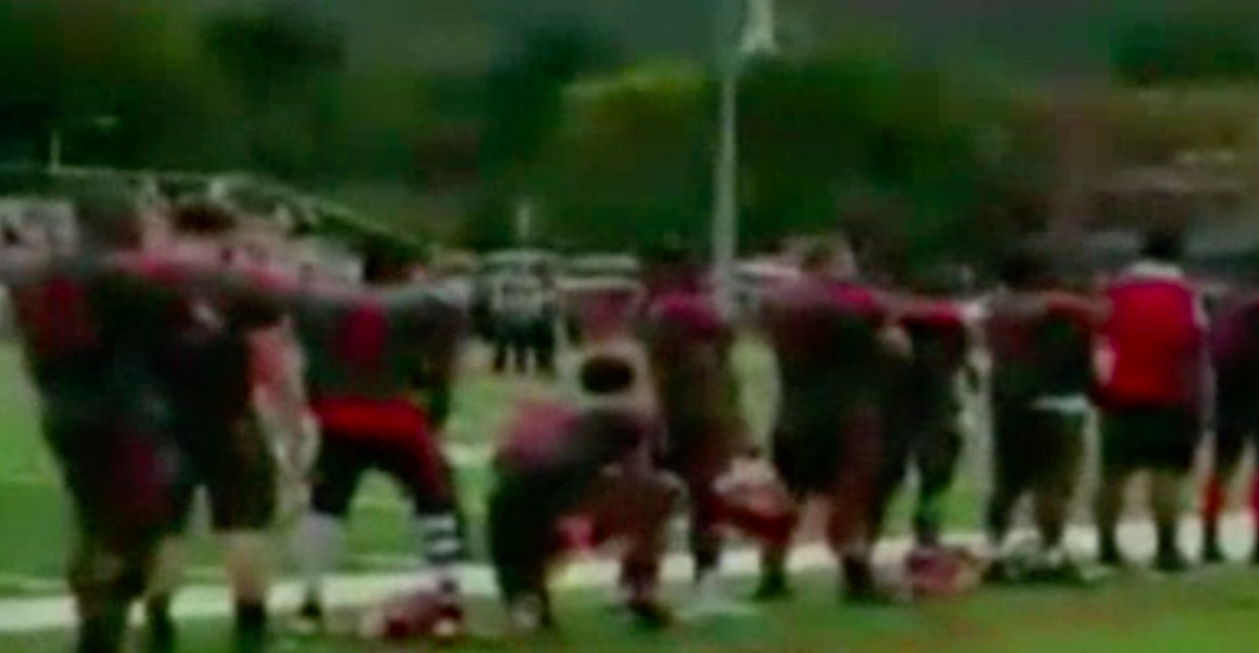 Pennsylvania College Football Player Kicked Off Team After Kneeling During National Anthem Mrctv 